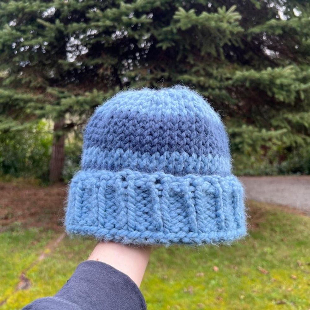 Hand knit chunky beanie, Blue Gradient Knit